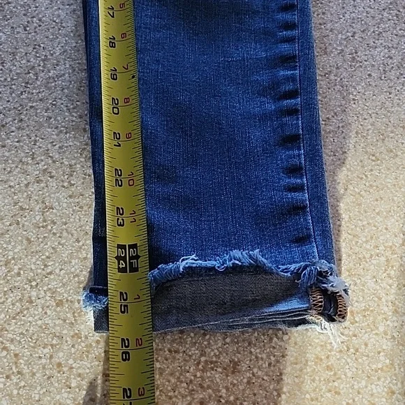 Joe's Flawless Skinny Ankle Jeans, Size 31 - Picture 12 of 12